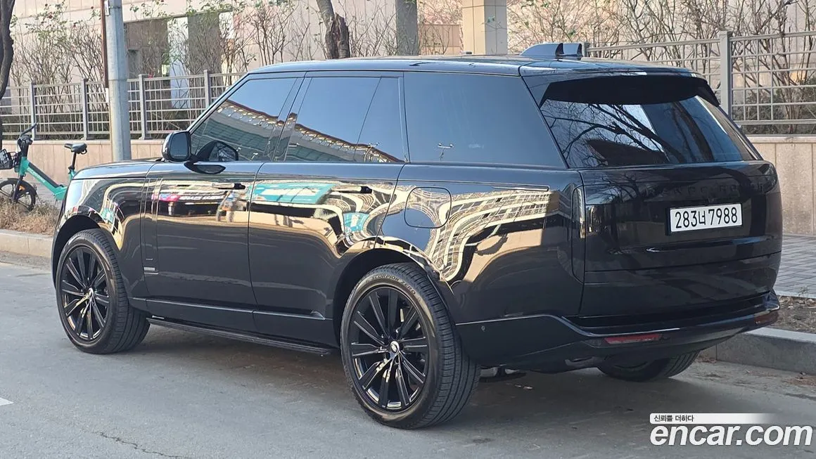 Land Rover Range Rover 2024 из KR, фото 2