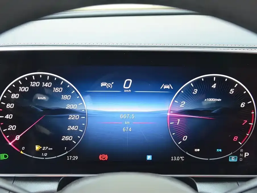 Mercedes-Benz GLC 2025 из CN, фото 8