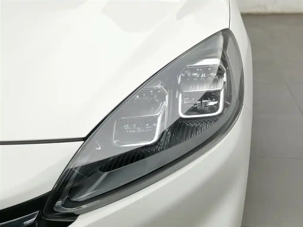 Ford Escape 2022 из CN, фото 7