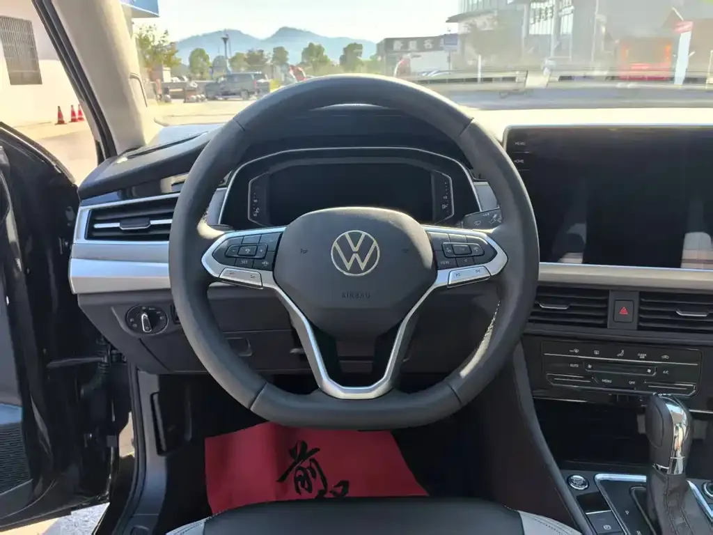 Volkswagen Bora 2025 из CN, фото 9