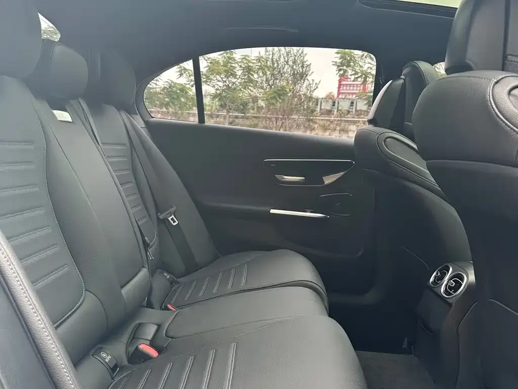 Mercedes-Benz C-Class 2023 из CN, фото 9