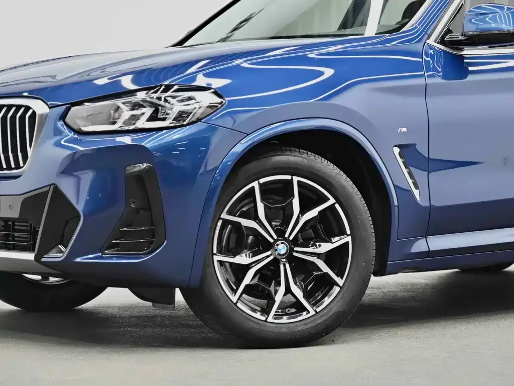 BMW X3 2022 из CN, фото 2