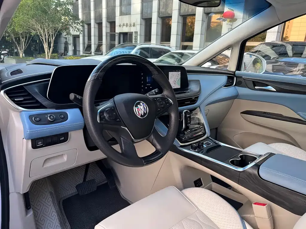 Buick GL8 2023 из CN, фото 5
