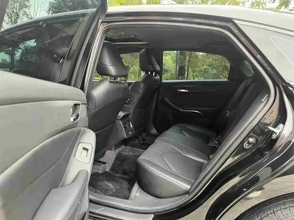 Toyota Avalon 2023 из CN, фото 10