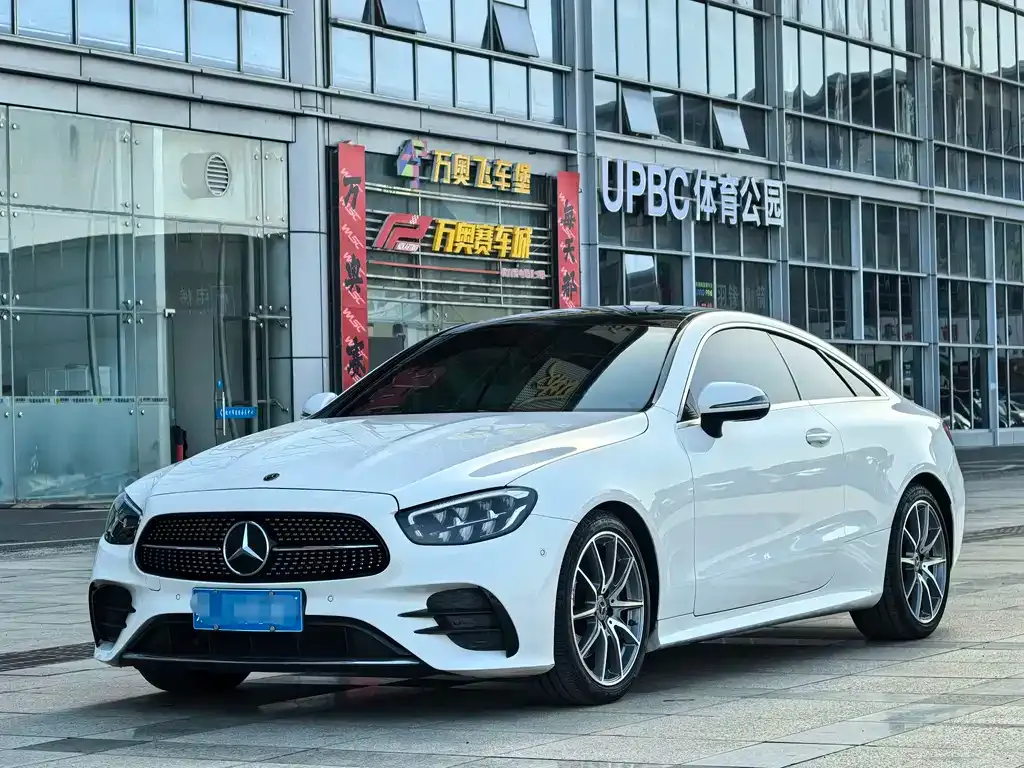 Mercedes-Benz E-Class (Import) 2022 из CN, фото 1