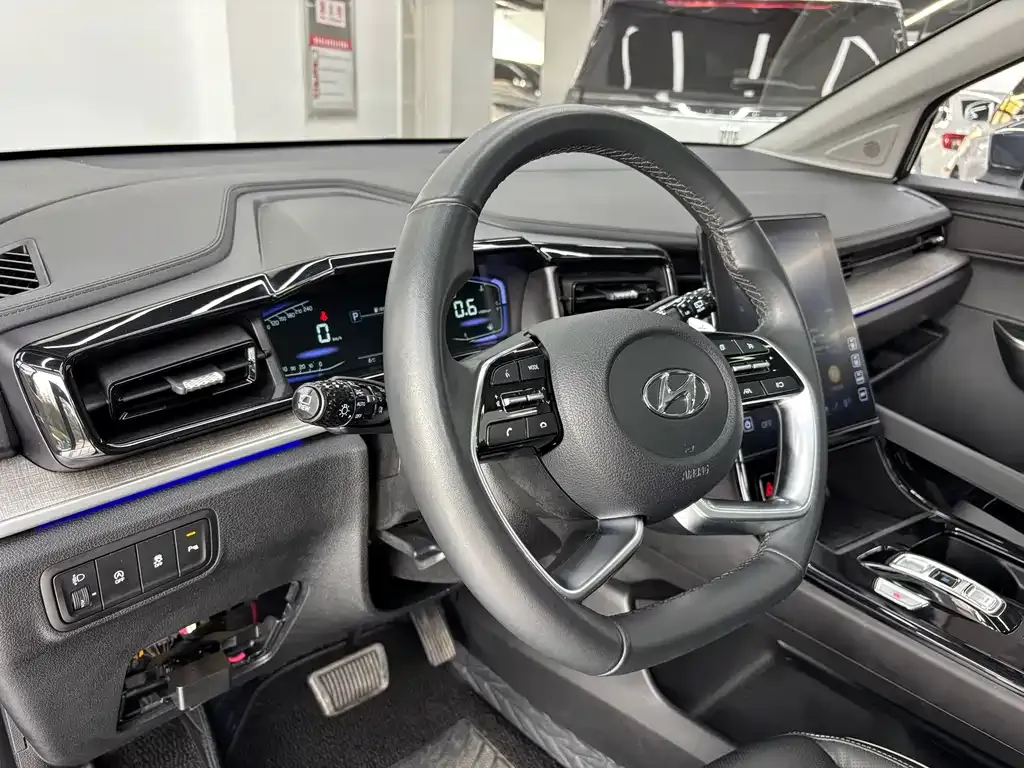 Hyundai Custo 2022 из CN, фото 8