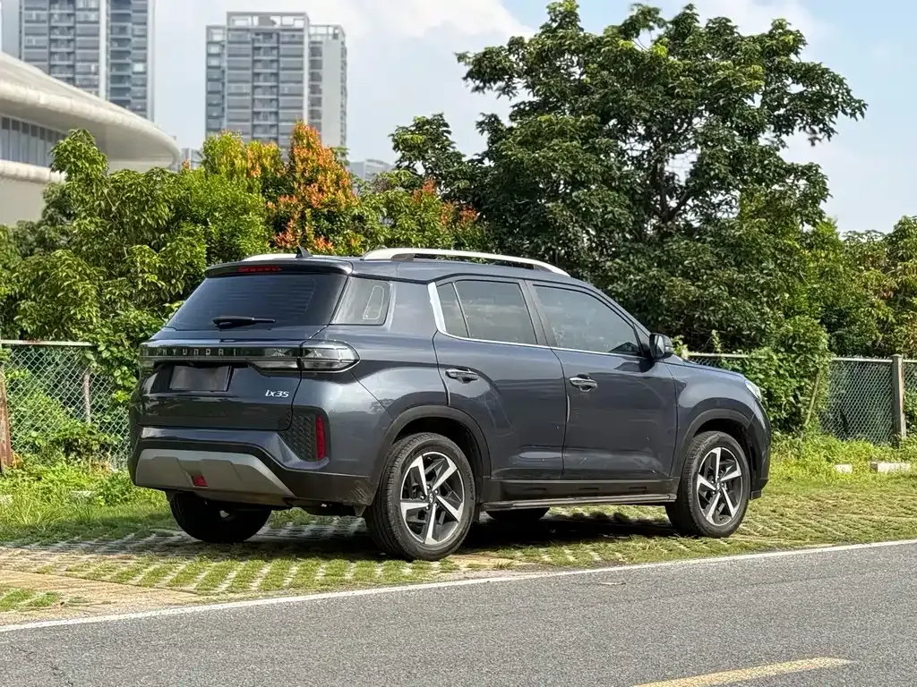 Hyundai ix35 2023 из CN, фото 2