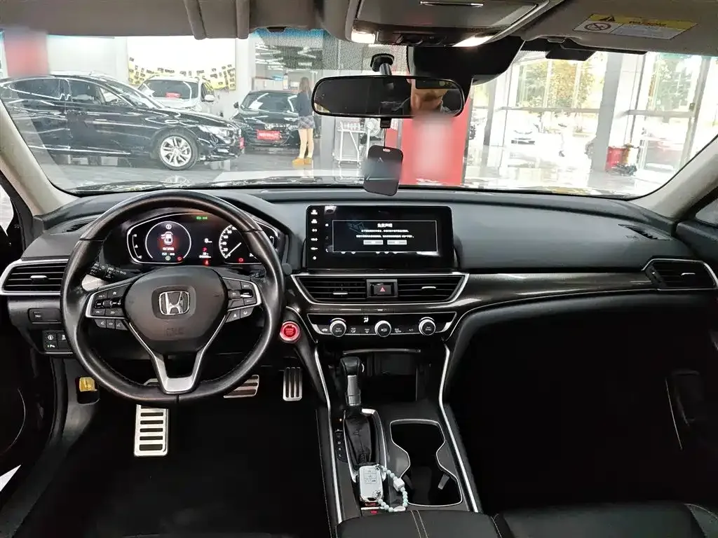 Honda Accord 2022 из CN, фото 10