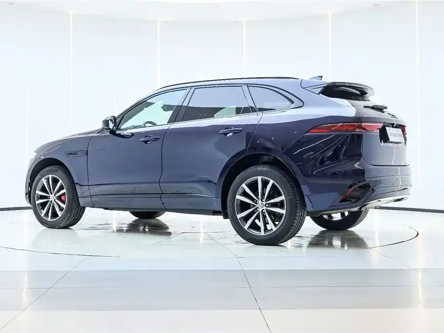 Jaguar F-PACE 2023 из CN, фото 7