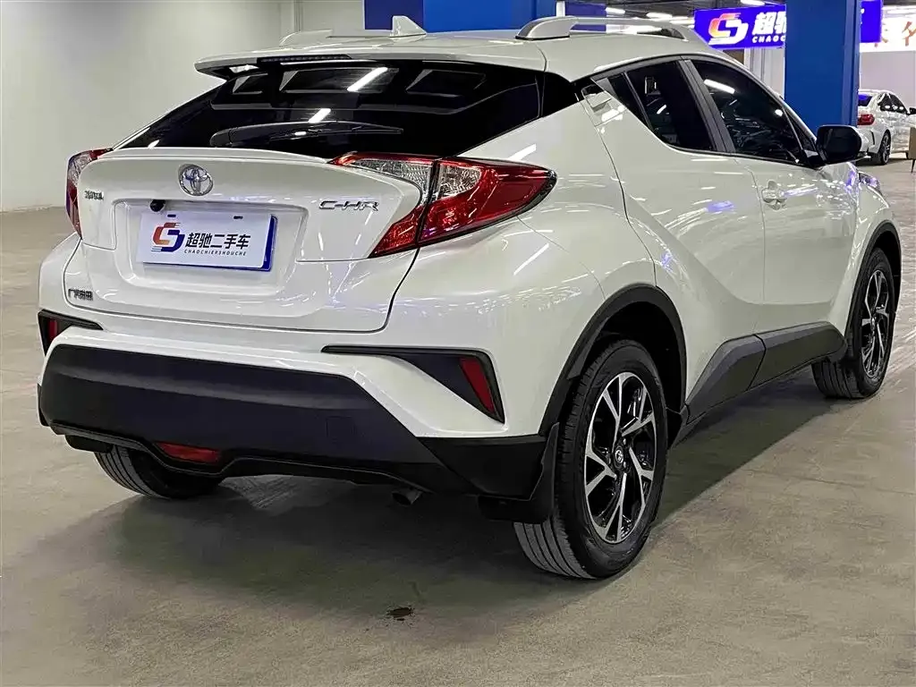Toyota C-HR 2021 из CN, фото 2