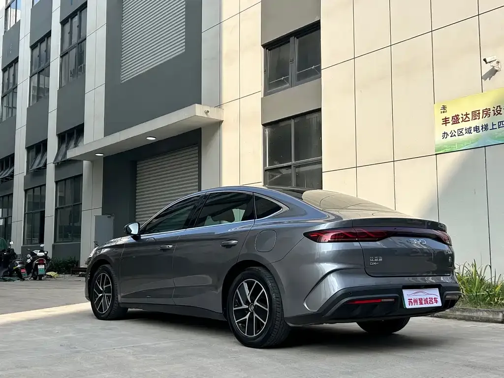 BYD Qin L 2024 из CN, фото 7