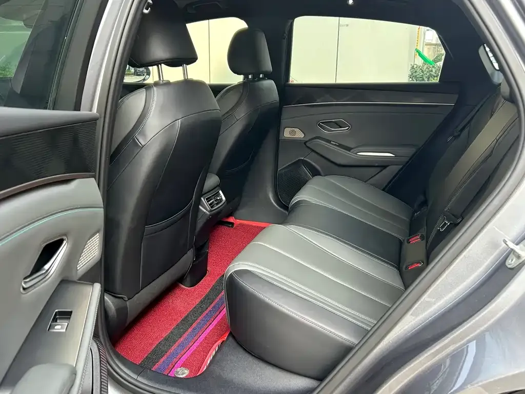 BYD Qin L 2024 из CN, фото 9