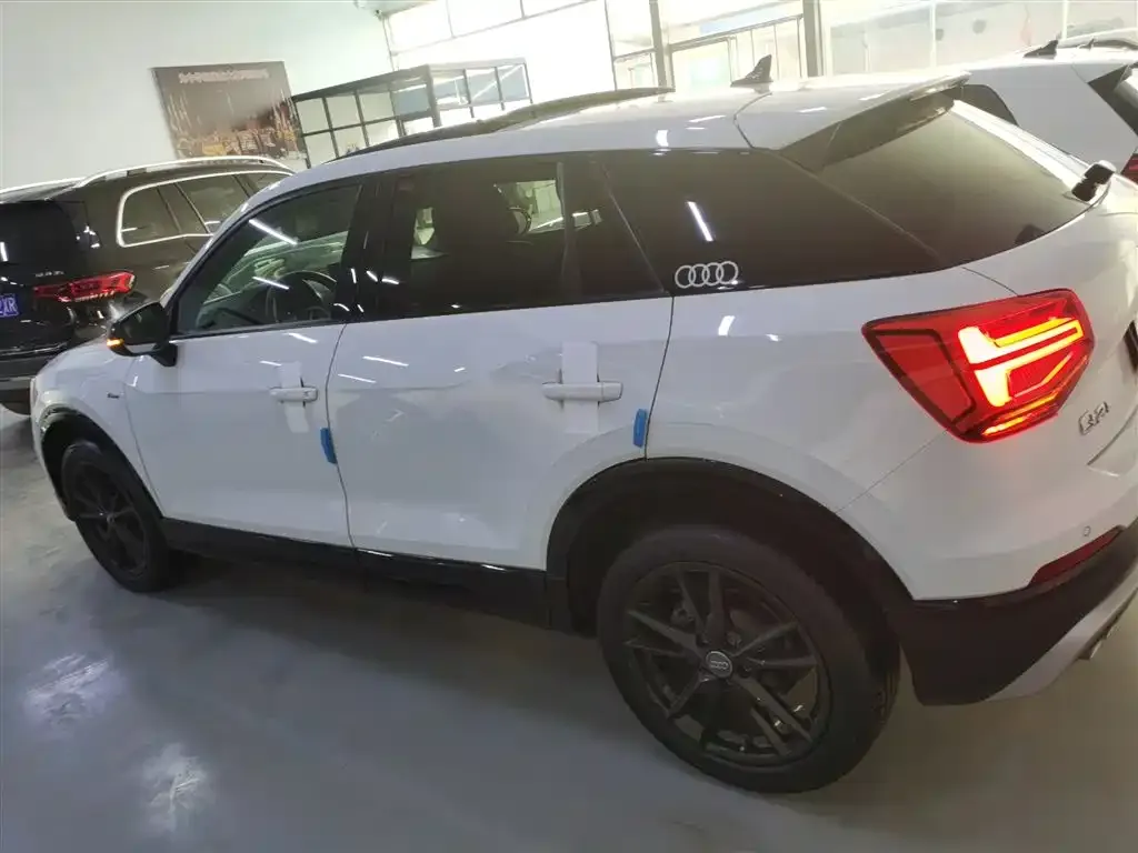 Audi Q2L 2021 из CN, фото 5