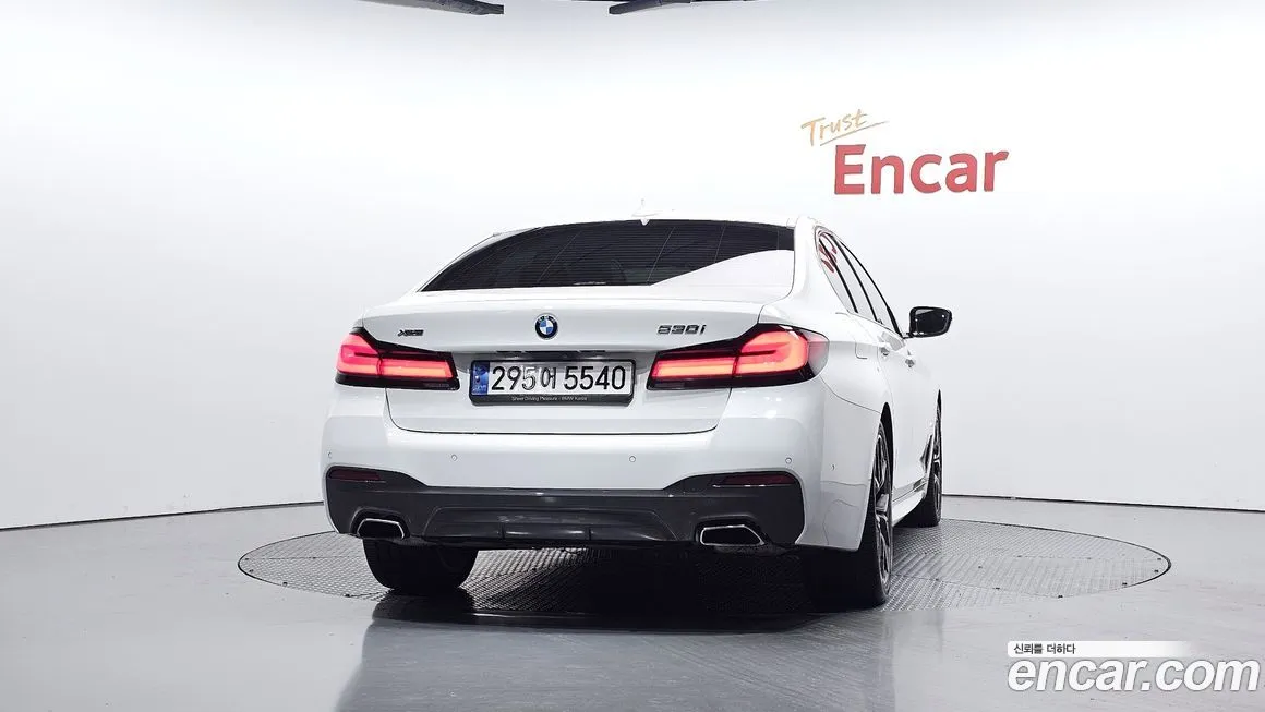 BMW 5-Series 2023 из KR, фото 4