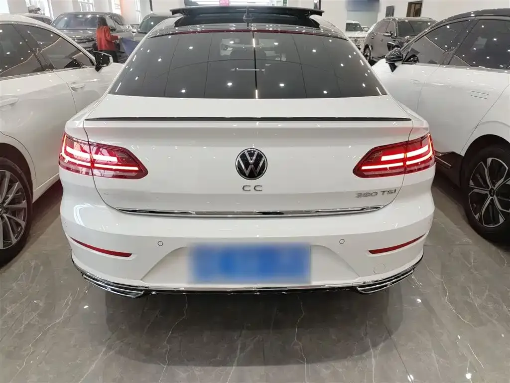Volkswagen CC 2022 из CN, фото 6