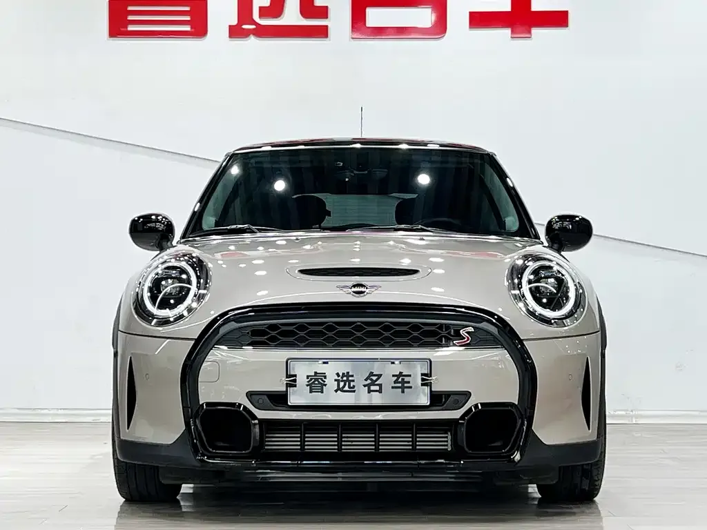 MINI Cooper (3-door) 2022 из CN, фото 2