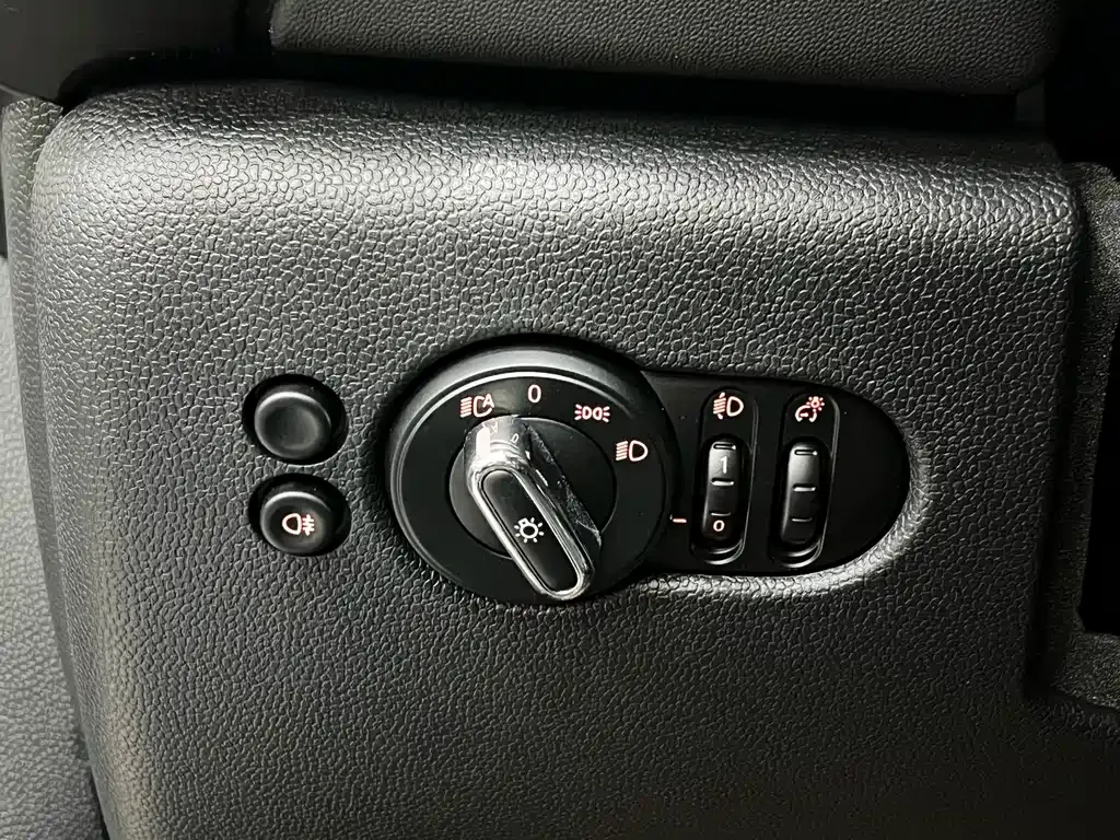 MINI Cooper (3-door) 2022 из CN, фото 9