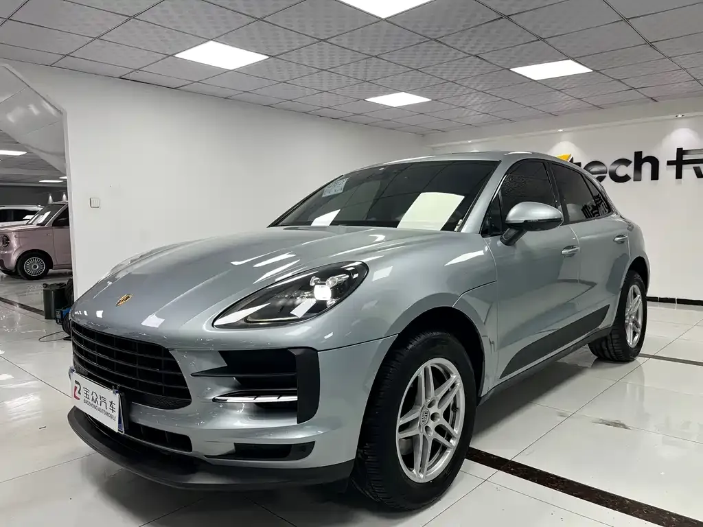 Porsche Macan — фото 1