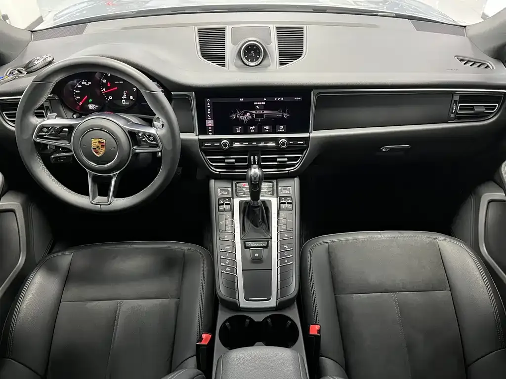 Porsche Macan — фото 4