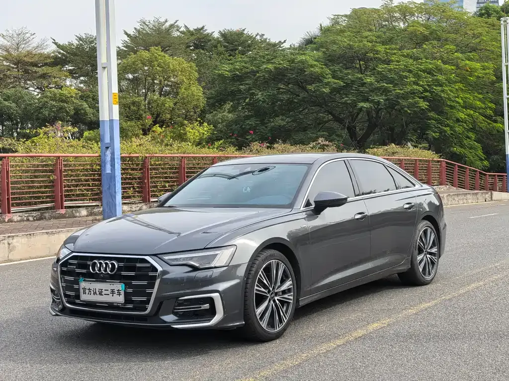 Audi A6L 2023 из CN, фото 1