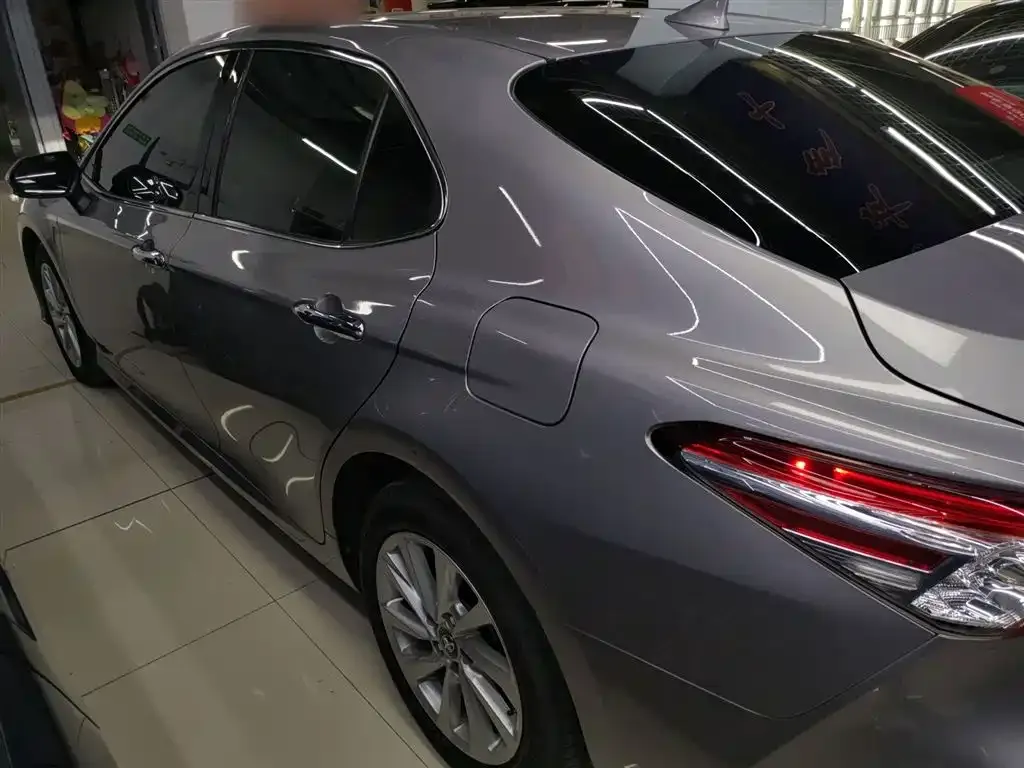 Toyota Camry 2021 из CN, фото 5