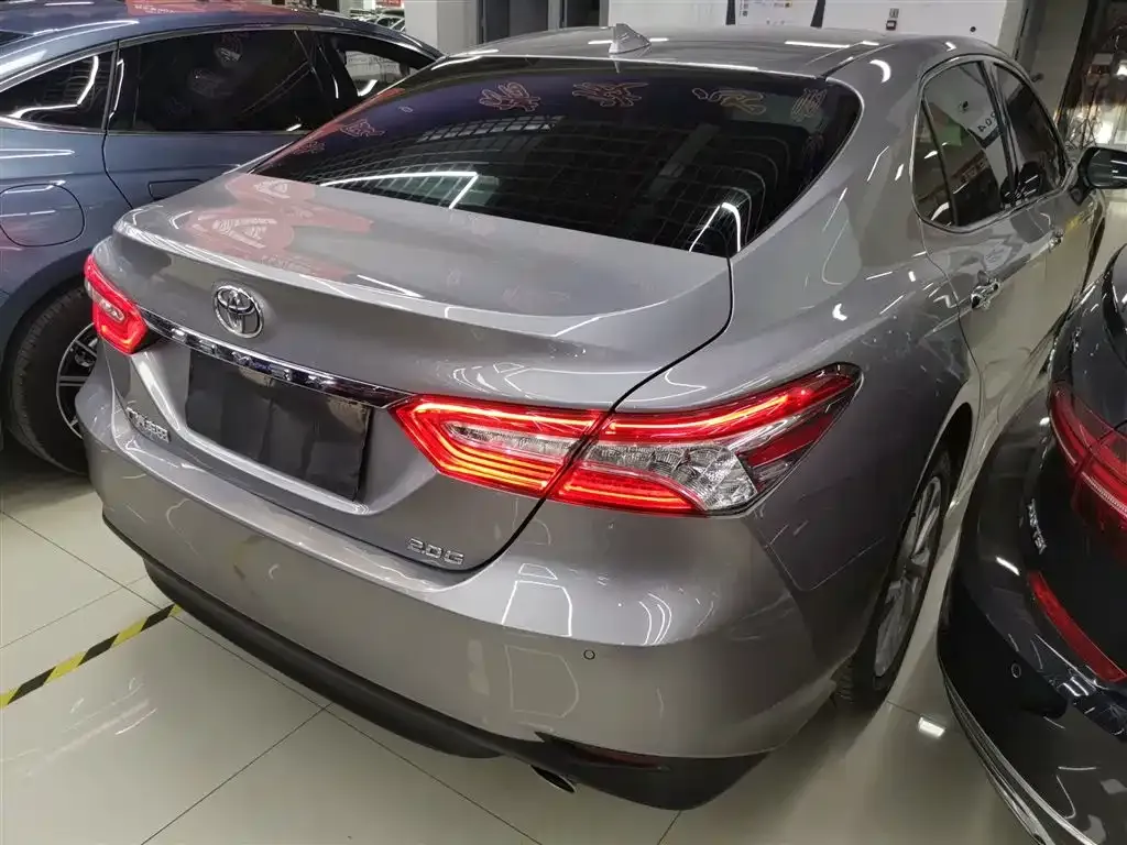 Toyota Camry 2021 из CN, фото 7