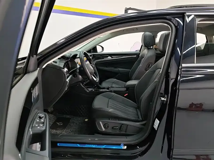 Volkswagen Passat 2024 из CN, фото 9