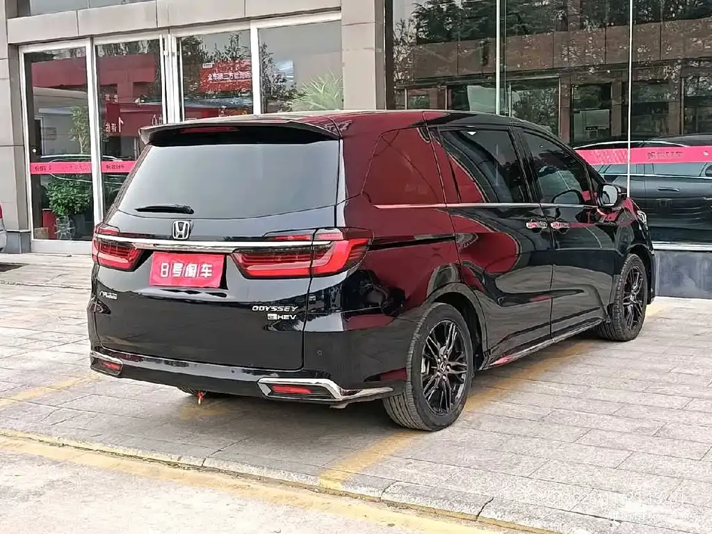 Honda Odyssey 2022 из CN, фото 4
