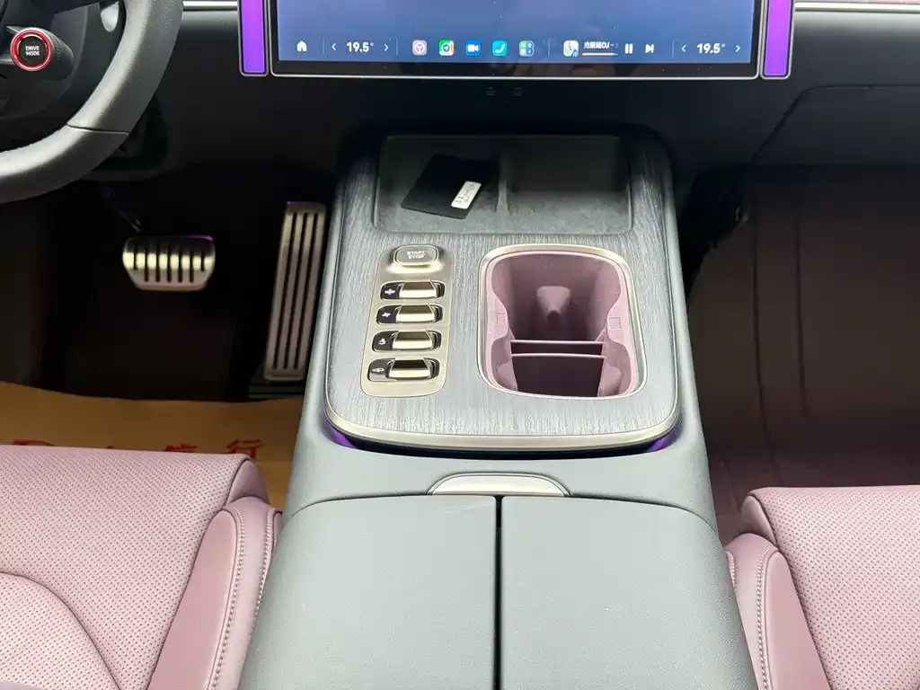 Xiaomi SU7 2024 из CN, фото 9