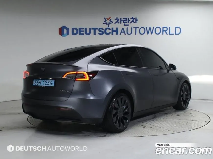 Tesla Model Y 2022 из KR, фото 2