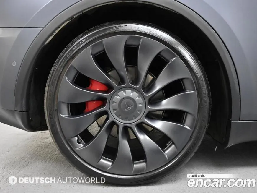Tesla Model Y 2022 из KR, фото 5