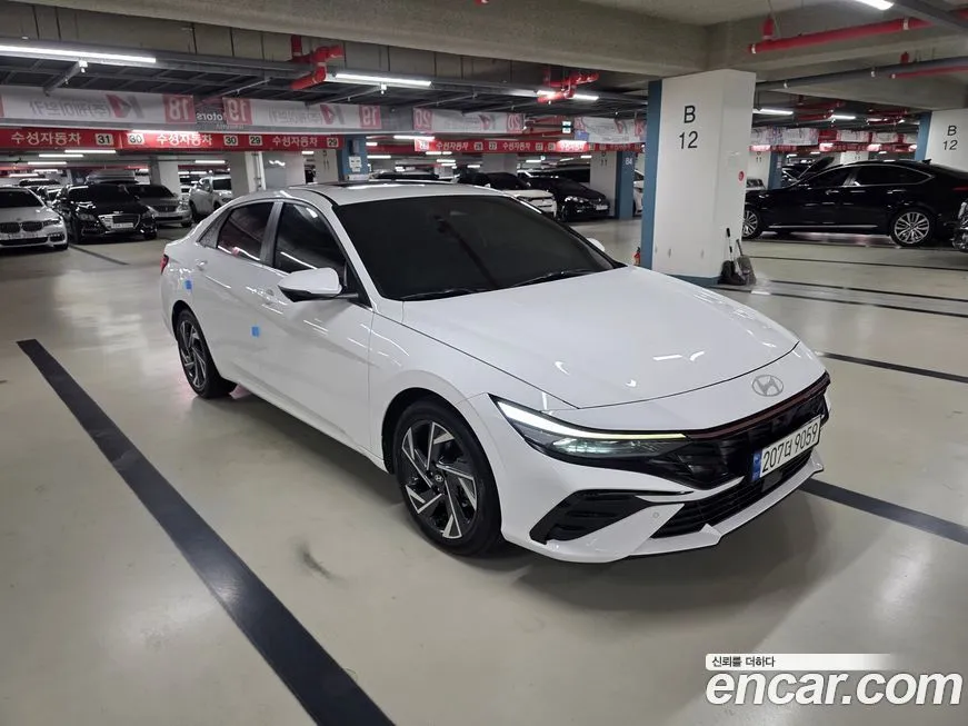 Hyundai AVANTE — фото 2