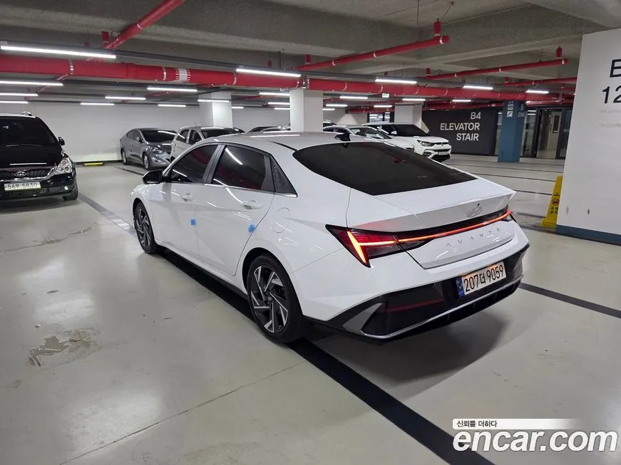 Hyundai AVANTE — фото 6