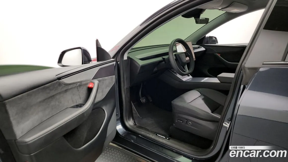 Tesla Model Y 2025 из KR, фото 10