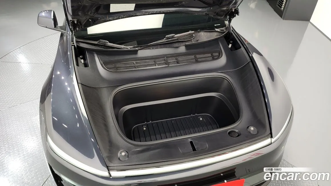 Tesla Model Y 2025 из KR, фото 6
