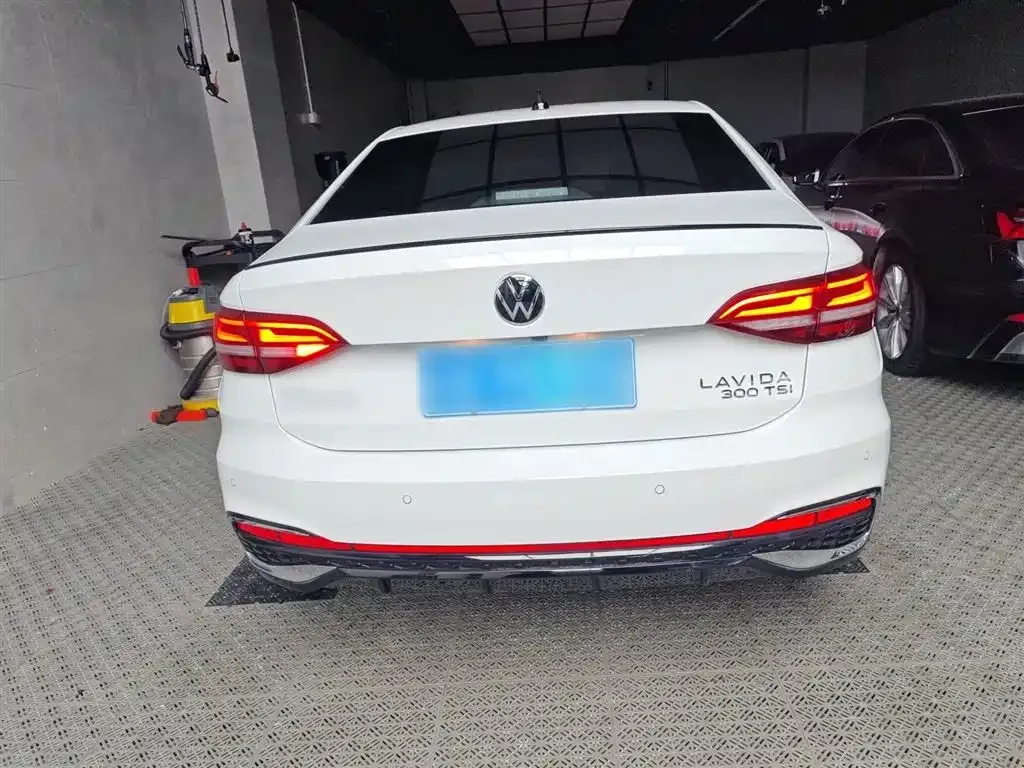 Volkswagen Lavida 2024 из CN, фото 6