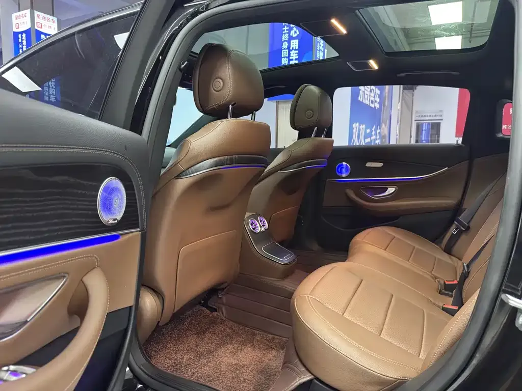 Mercedes-Benz E-Class 2021 из CN, фото 8