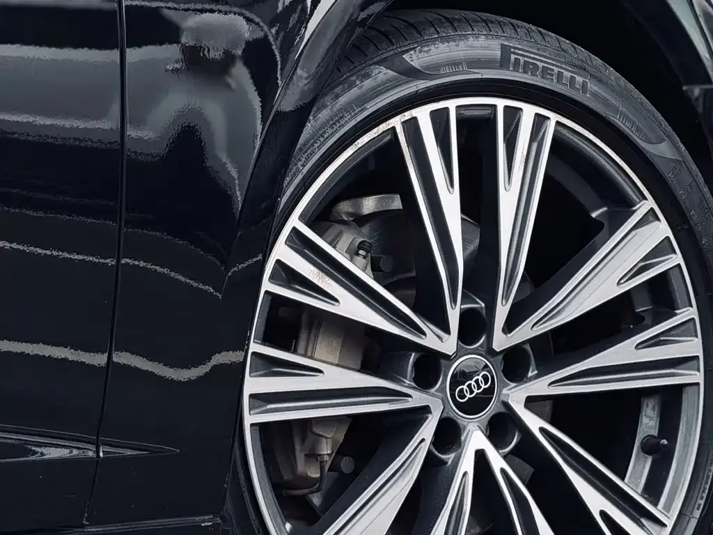 Audi A6L 2023 из CN, фото 10