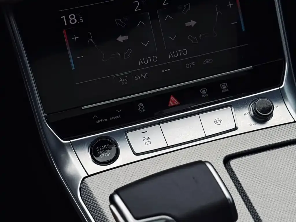Audi A6L 2023 из CN, фото 5