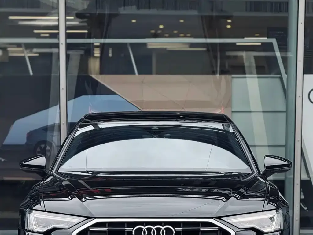Audi A6L 2023 из CN, фото 9