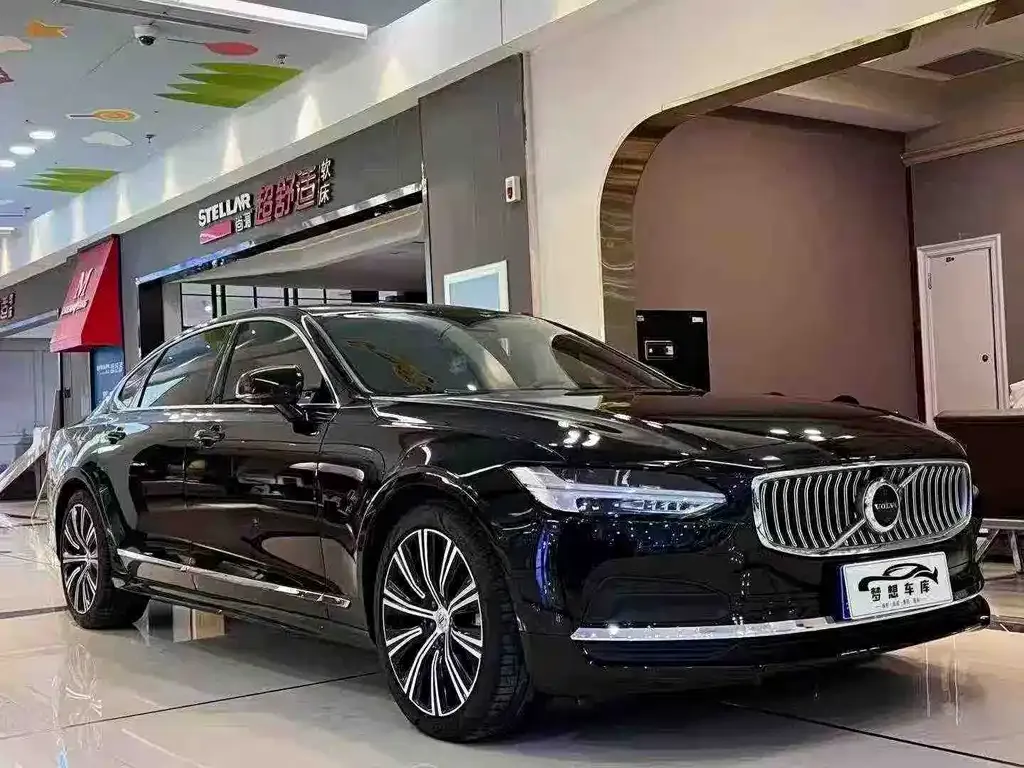 Volvo S90 2024 из CN, фото 2