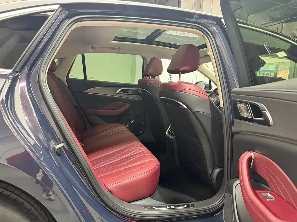 Hongqi H5 2024 из CN, фото 7