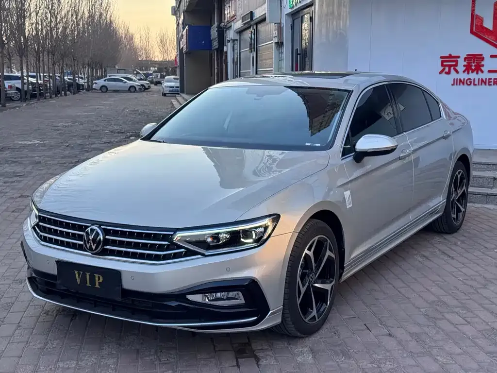 Volkswagen Magotan 2023 из CN, фото 1
