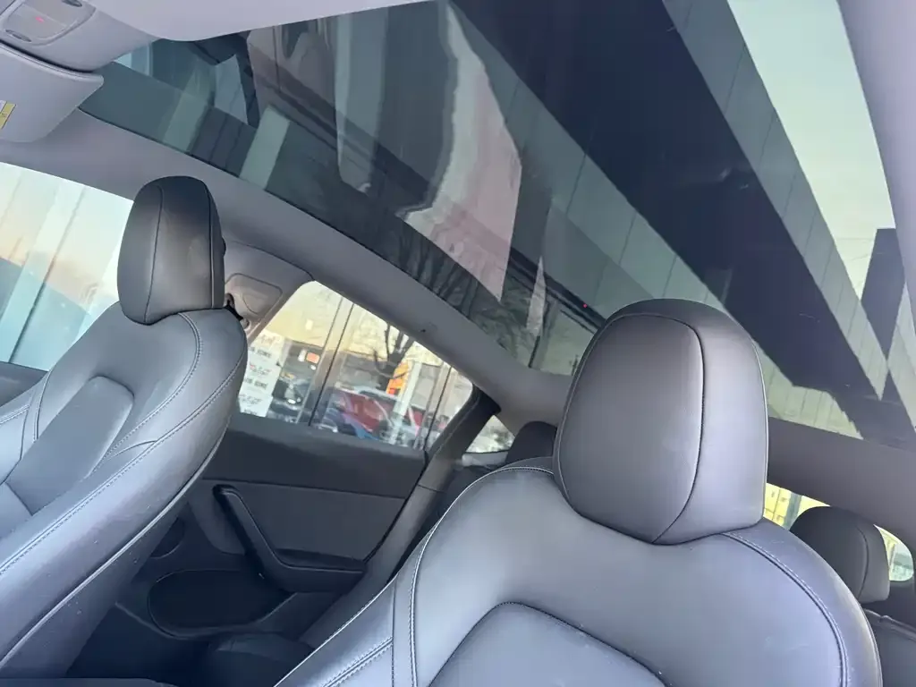 Tesla Model Y 2024 из CN, фото 8