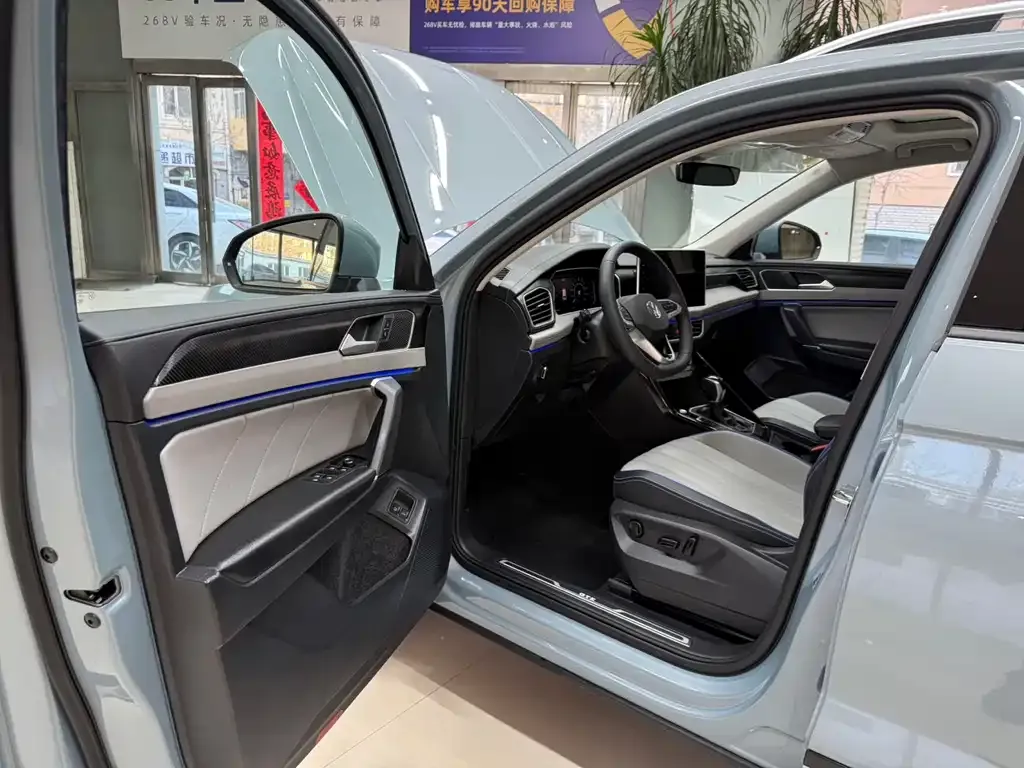 Volkswagen GTE PHEV 2023 из CN, фото 8