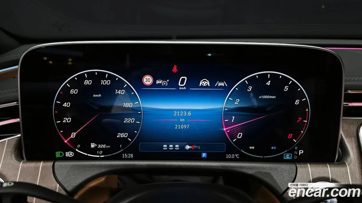 Mercedes-Benz E-Class 2024 из KR, фото 8