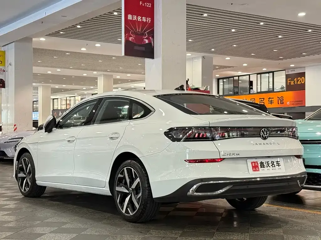 Volkswagen Lamando 2024 из CN, фото 4
