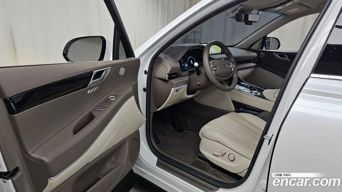 Genesis GV80 — фото 10