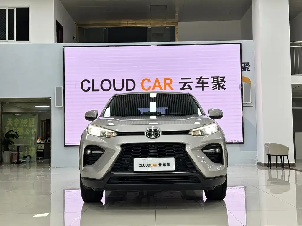 Toyota Wildlander 2023 из CN, фото 2