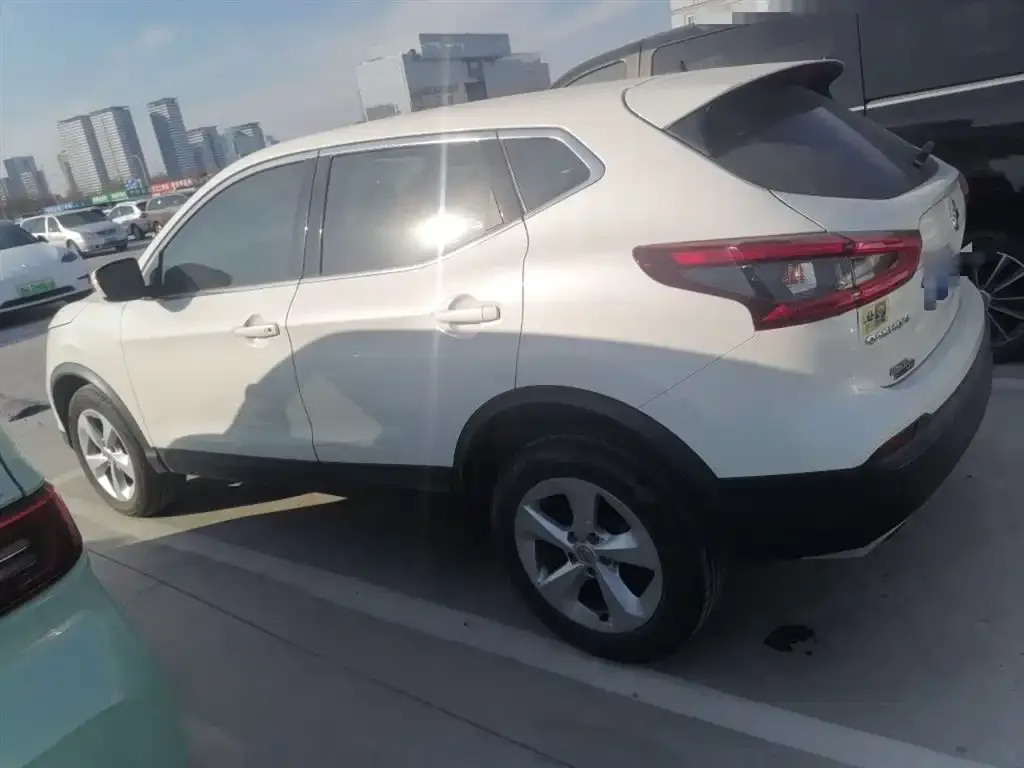 Nissan Qashqai 2023 из CN, фото 5